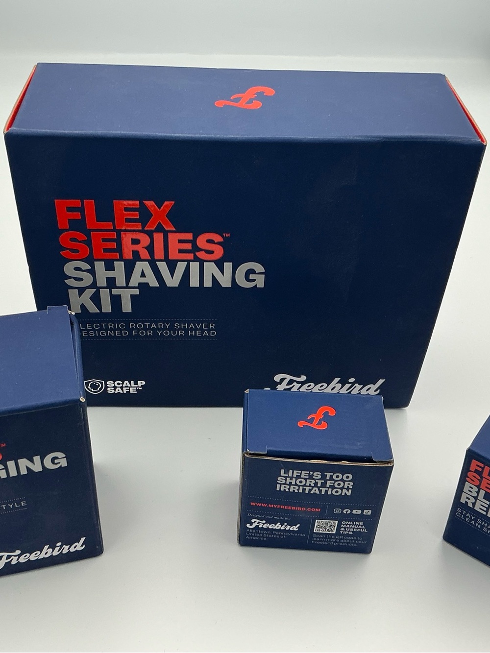 freebird Shaving Kit in Navy with Red Accents